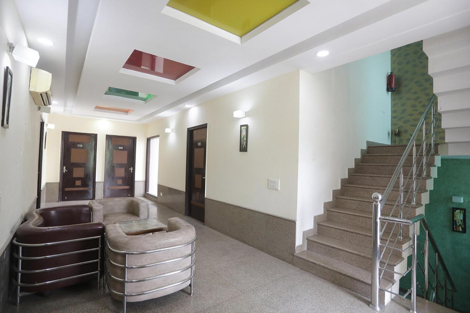 Fabexpress Next Hotel Gurgaon