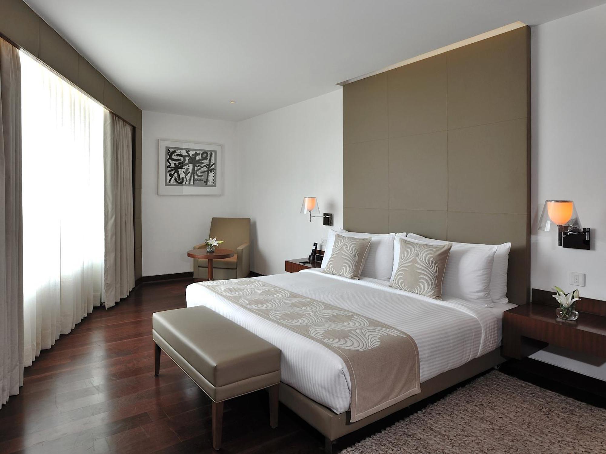 The Anya Hotel-golf Course Road Gurgaon