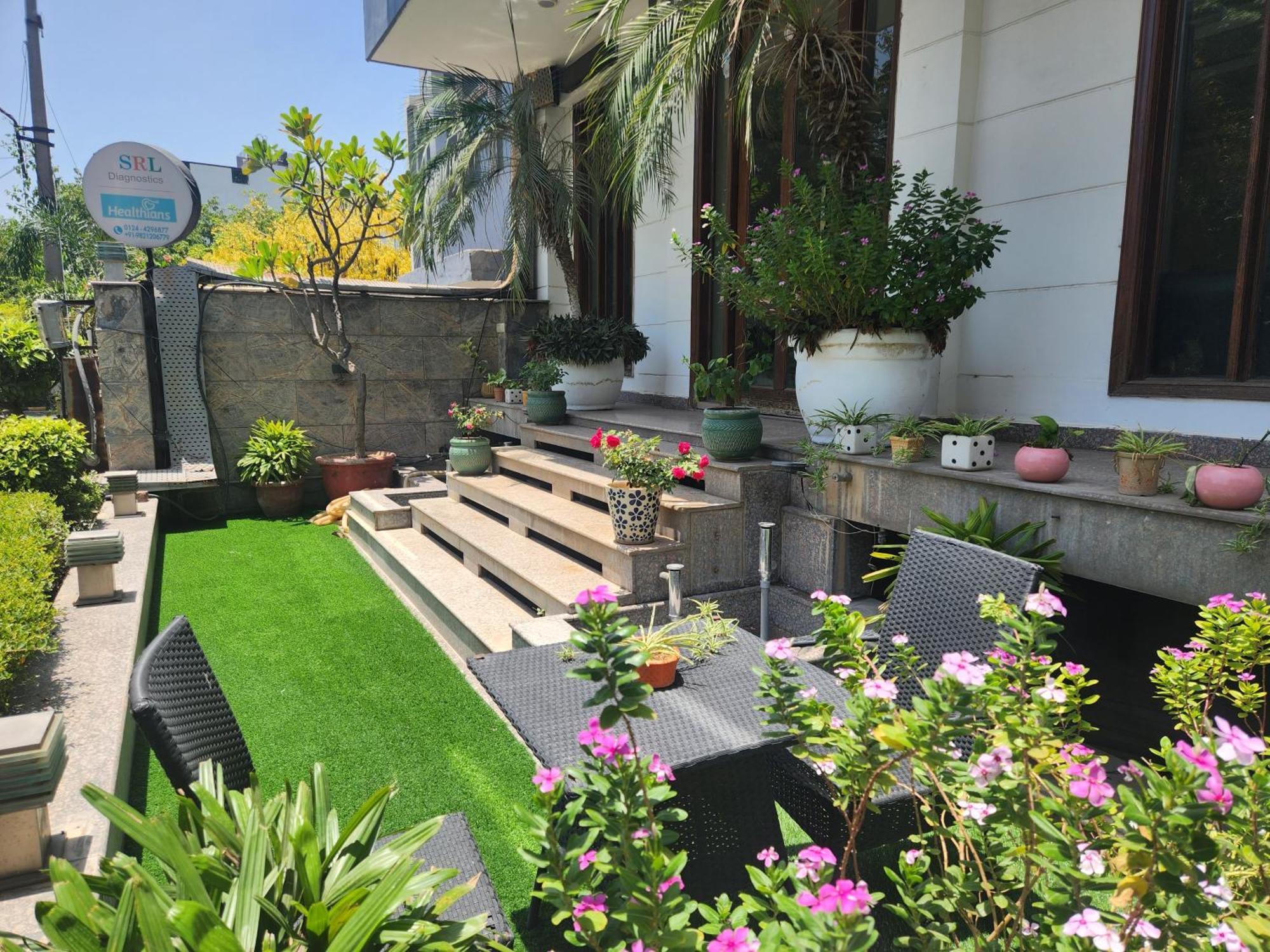 Premier - Golf Course Road ,gurgaon Gurgaon