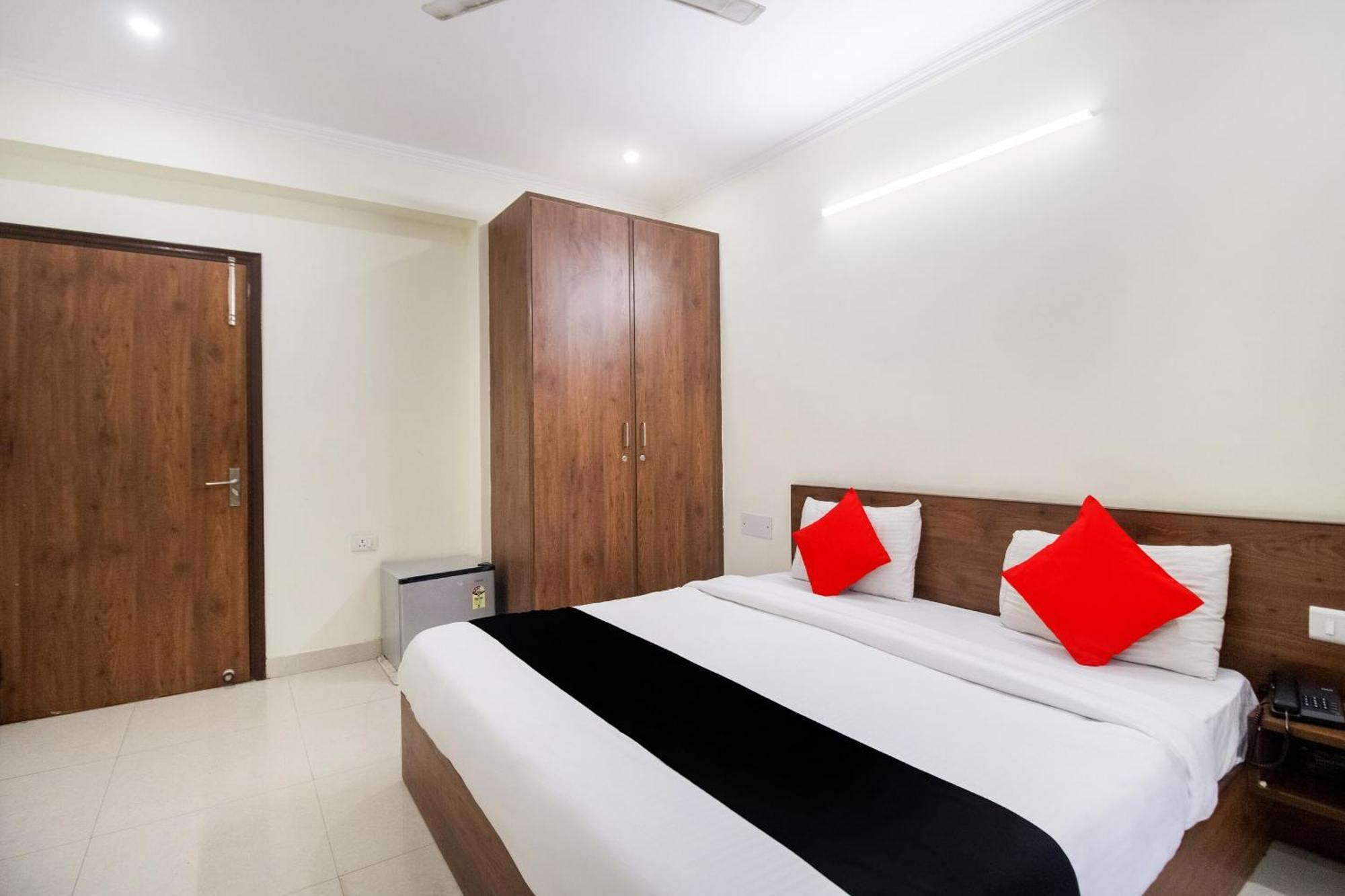 O The Hotel Gurgaon