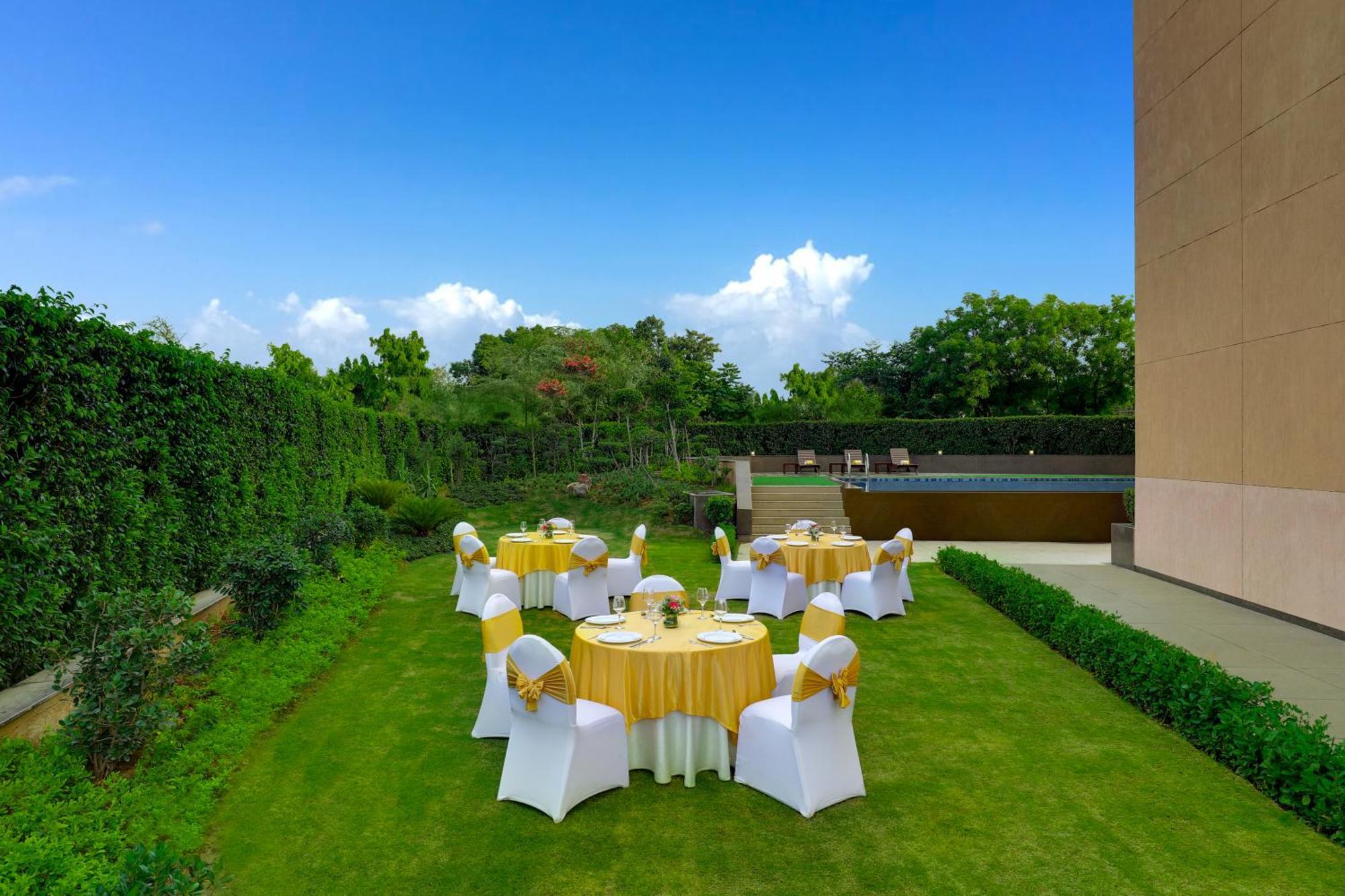 Hotel Lemon Tree Hotel, Sector 68, Sohna Road, Gurugram Gurgaon