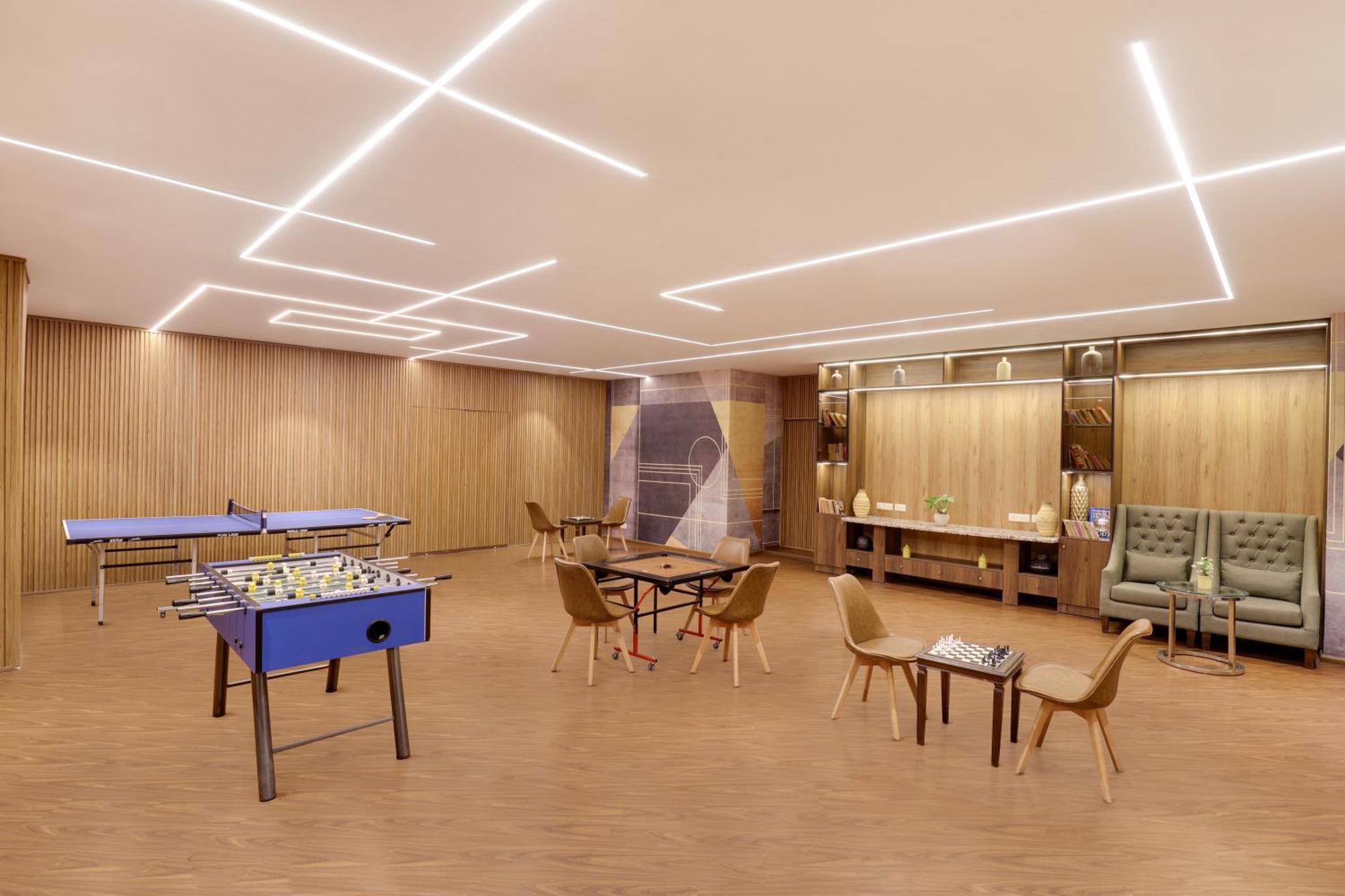 Hotel Lemon Tree Hotel, Sector 68, Sohna Road, Gurugram