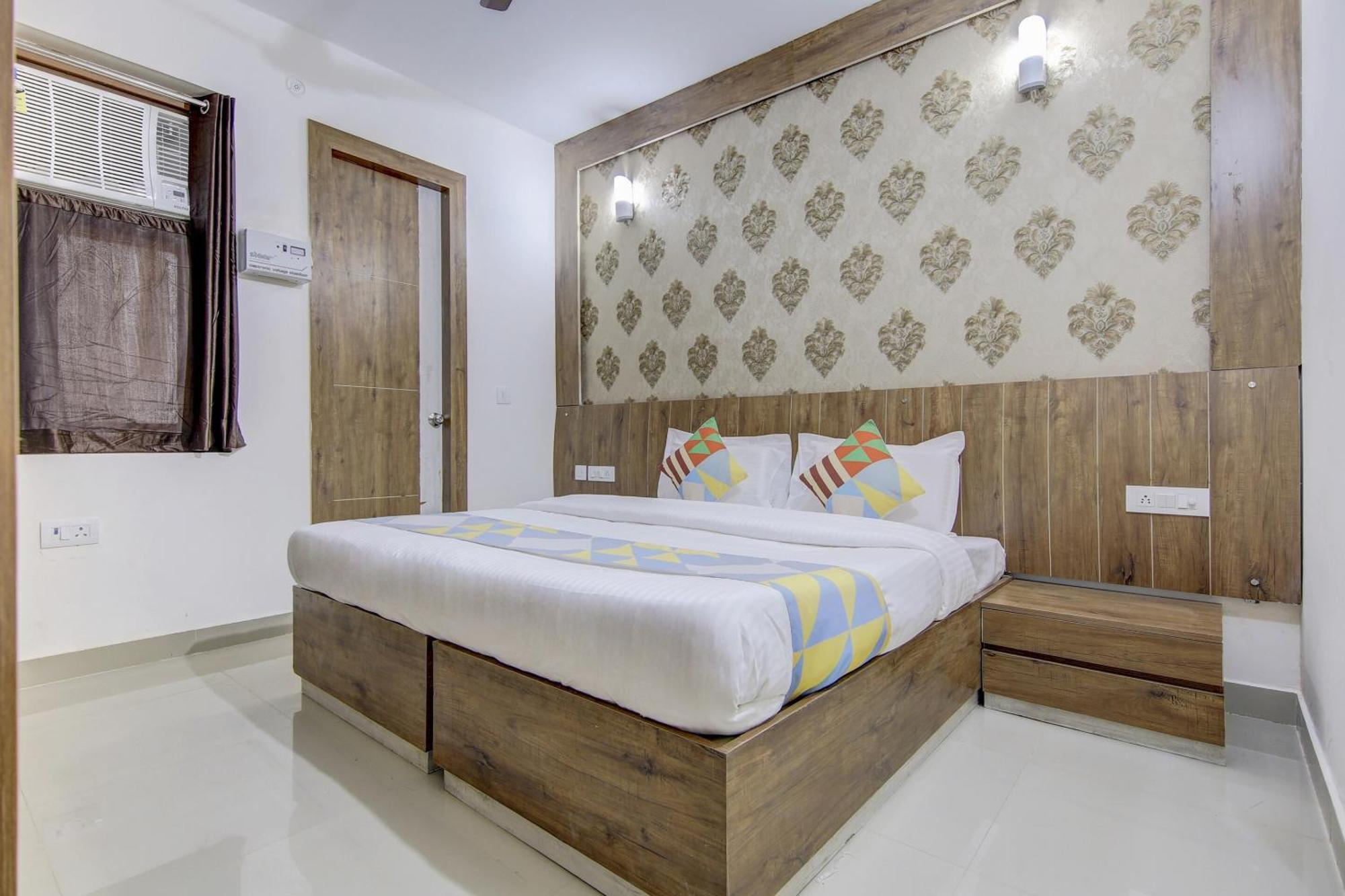 Collection O Near Prem Mandir Hotel Gurgaon