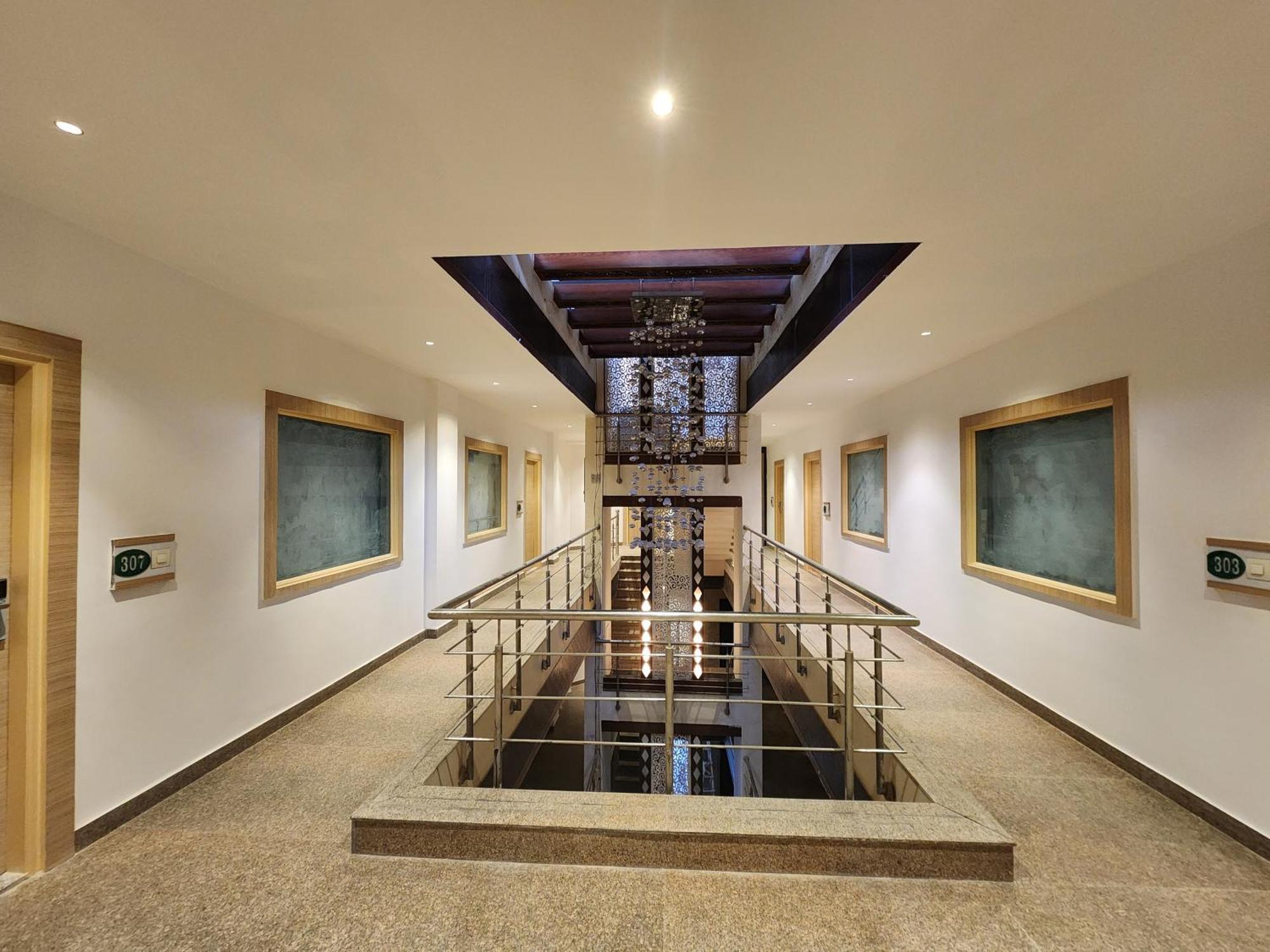 Square9 - A Boutique Hotel 3*