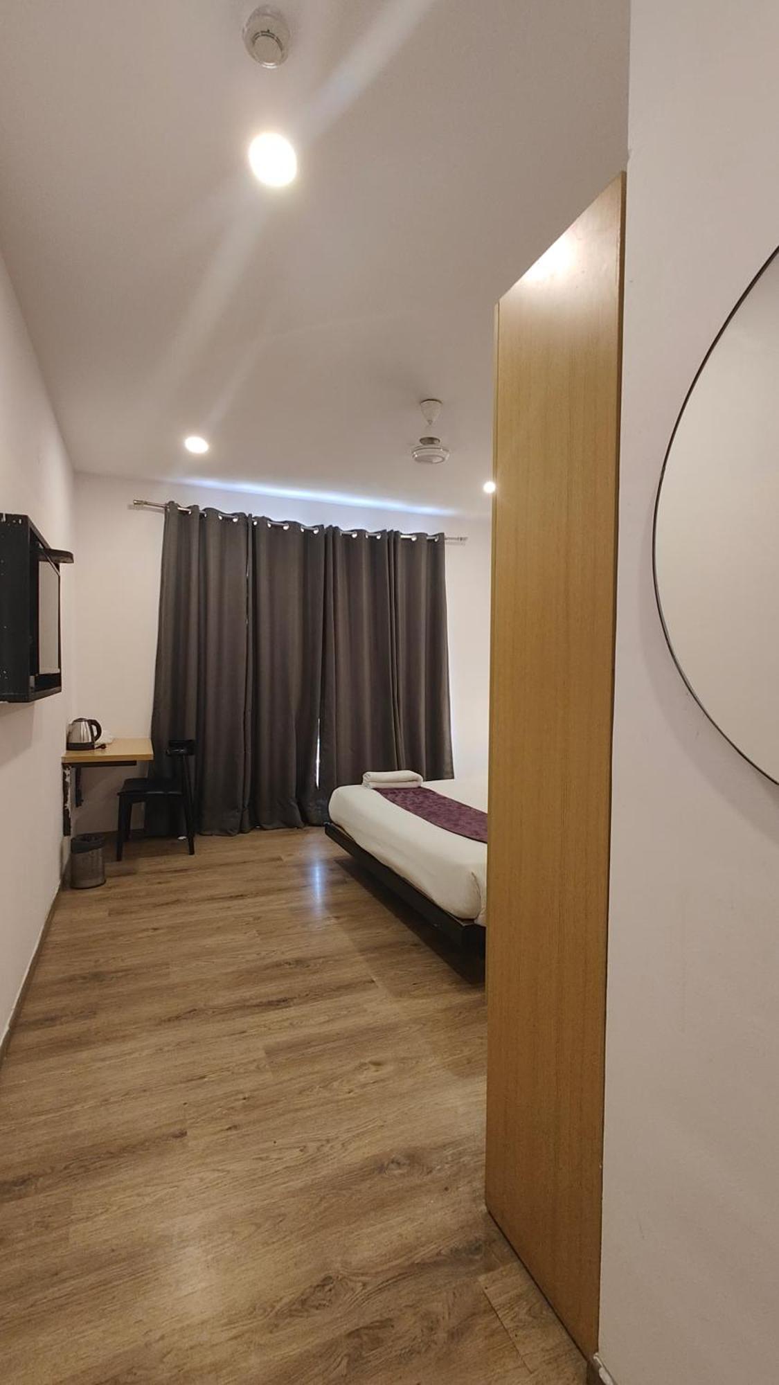 Orange 3* Gurgaon