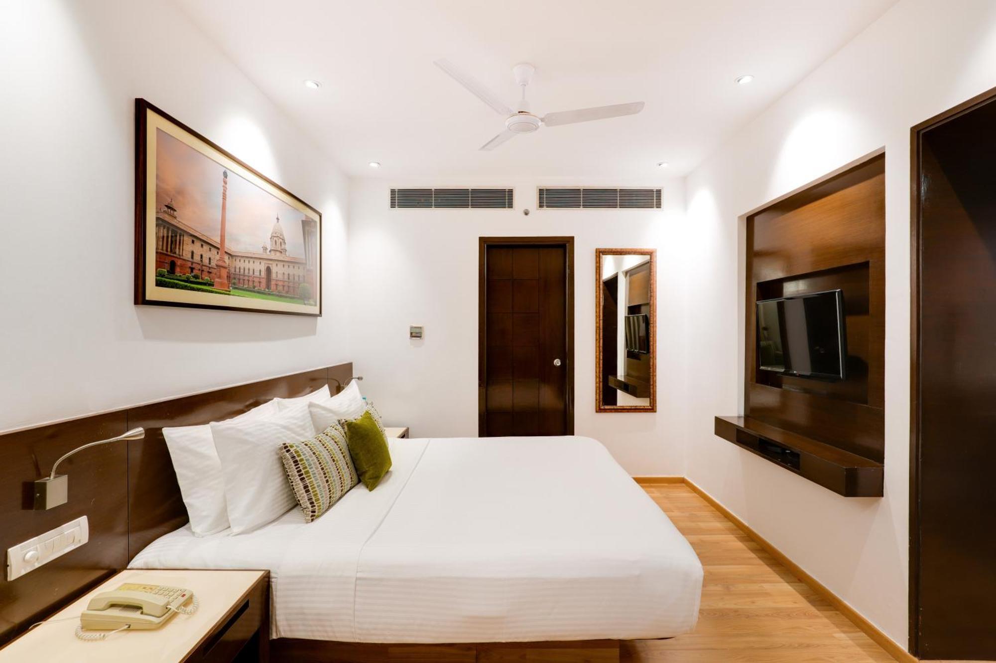 Hotel Lemon Tree Premier 1, Gurugram Gurgaon