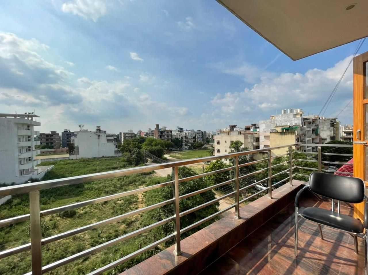 Hotel O Paradise Near Appu Ghar