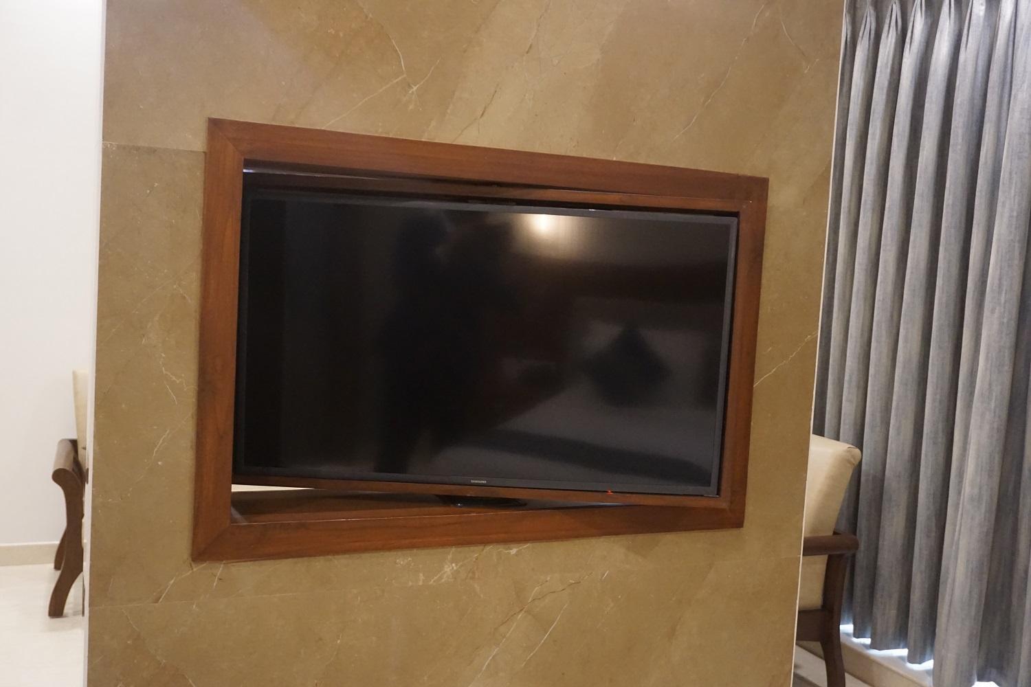 Comfort Dhaliwals, 3*