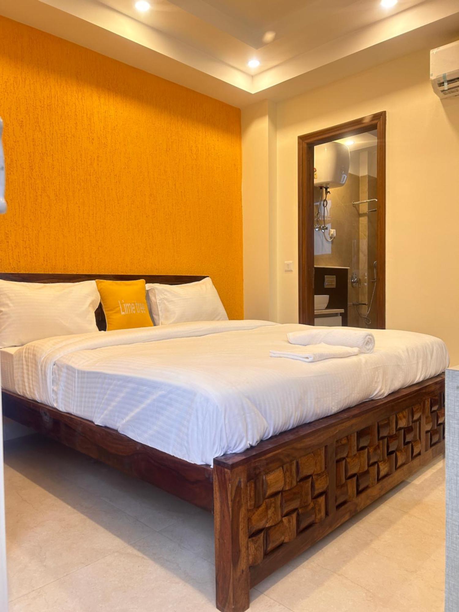 Lime Tree Service - Medanta Medicity, Hotel