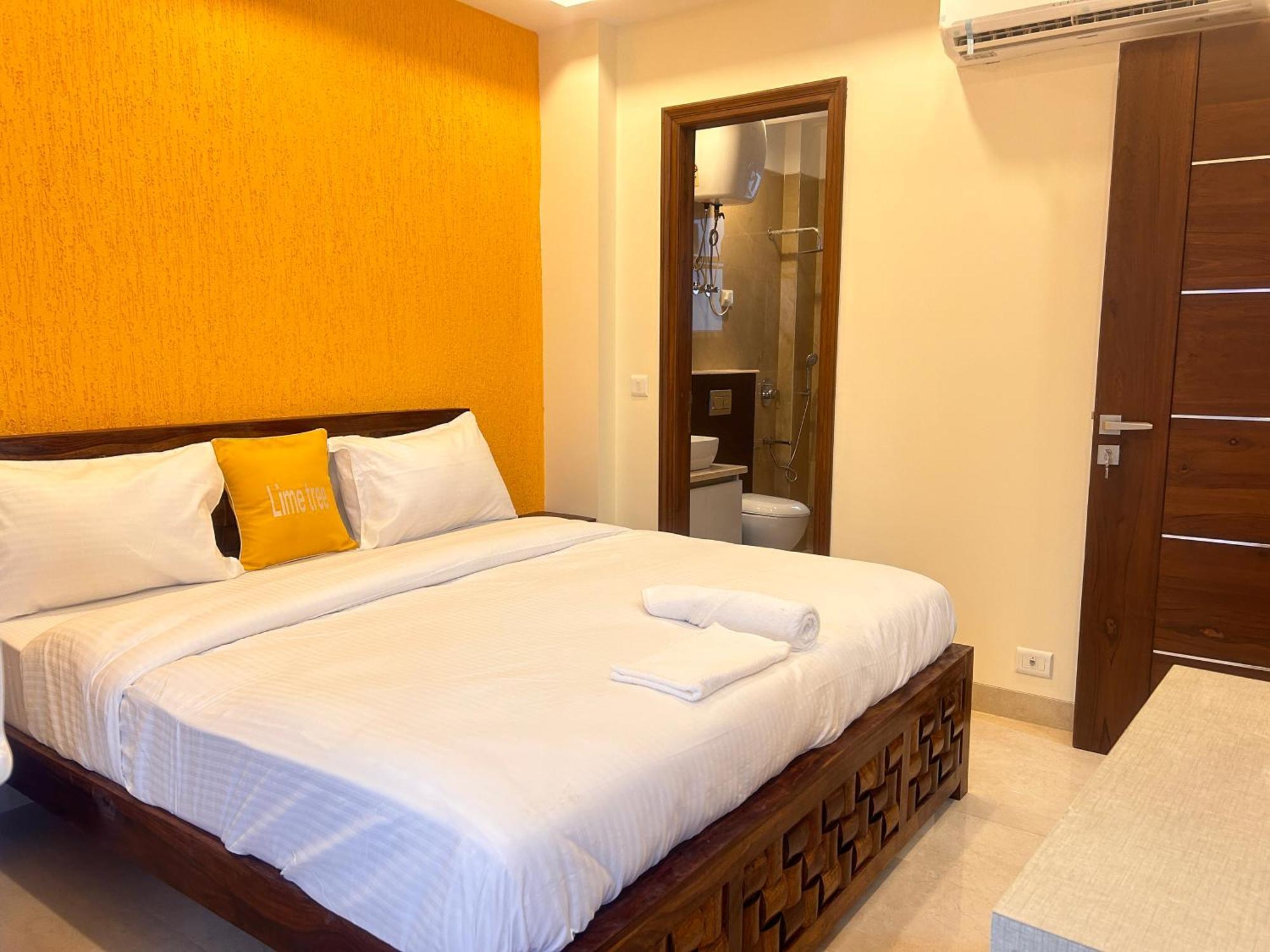 Hotel Lime Tree Service - Medanta Medicity, Gurgaon