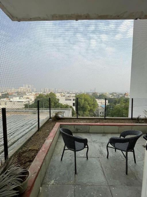 With Balcony Apartment *