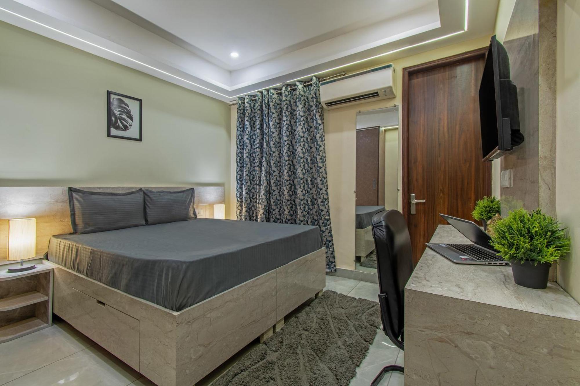 Living Homes Sagitta- Sector 51, Artemis Hospital, Near Unitech Cyber Park