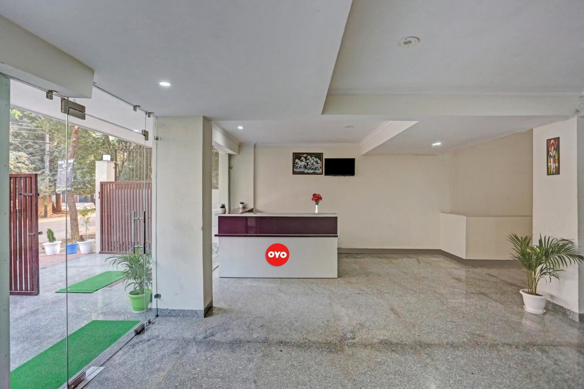 O Unicorn Near Omaxe Celebration Mall 3* Gurgaon