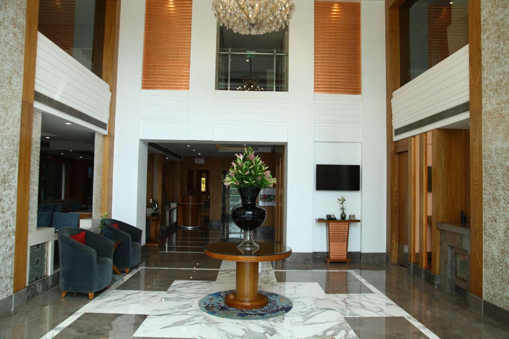 The Place Gurugram, A Member Of Radisson Individuals Hotel 4*