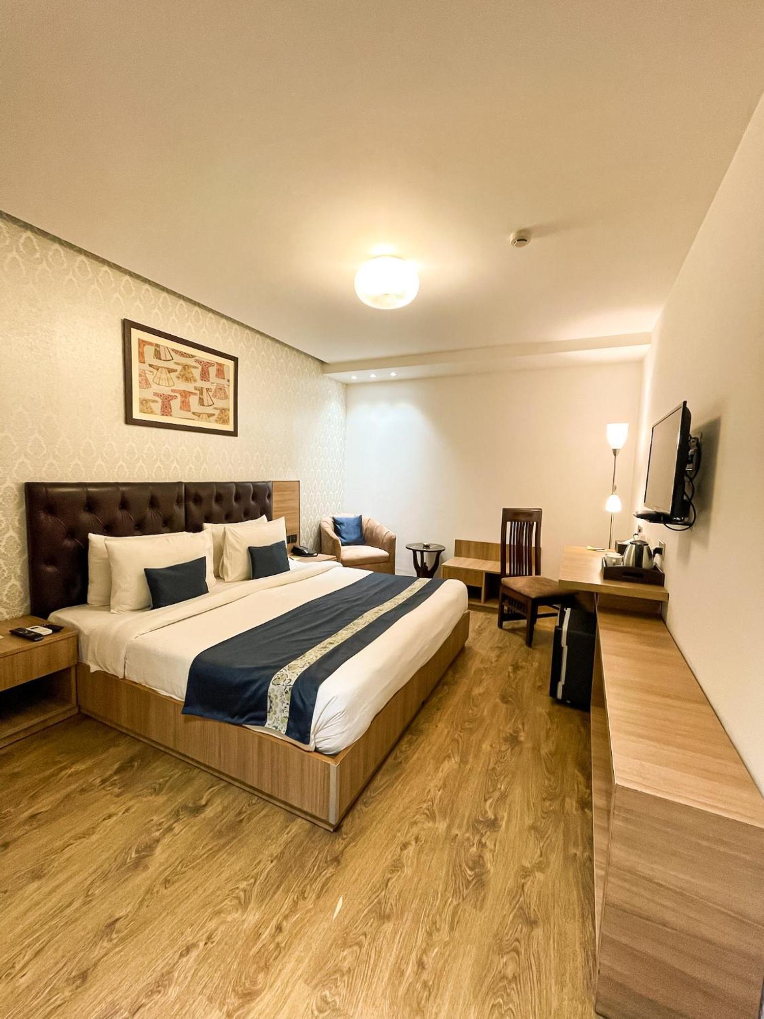 Hotel 91 Huda Centre 3*
