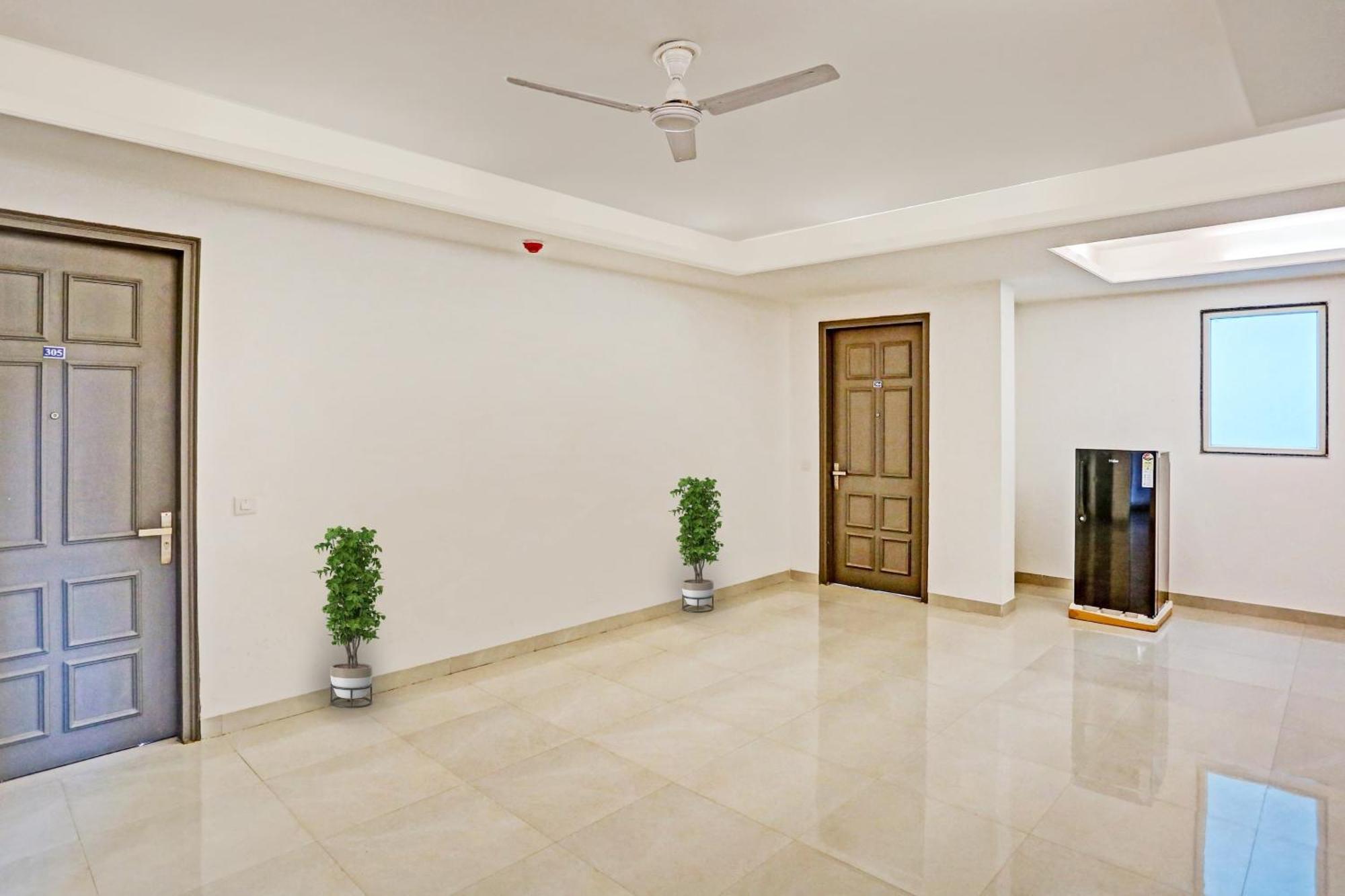 Hotel Townhouse Royal Oak Gurgaon