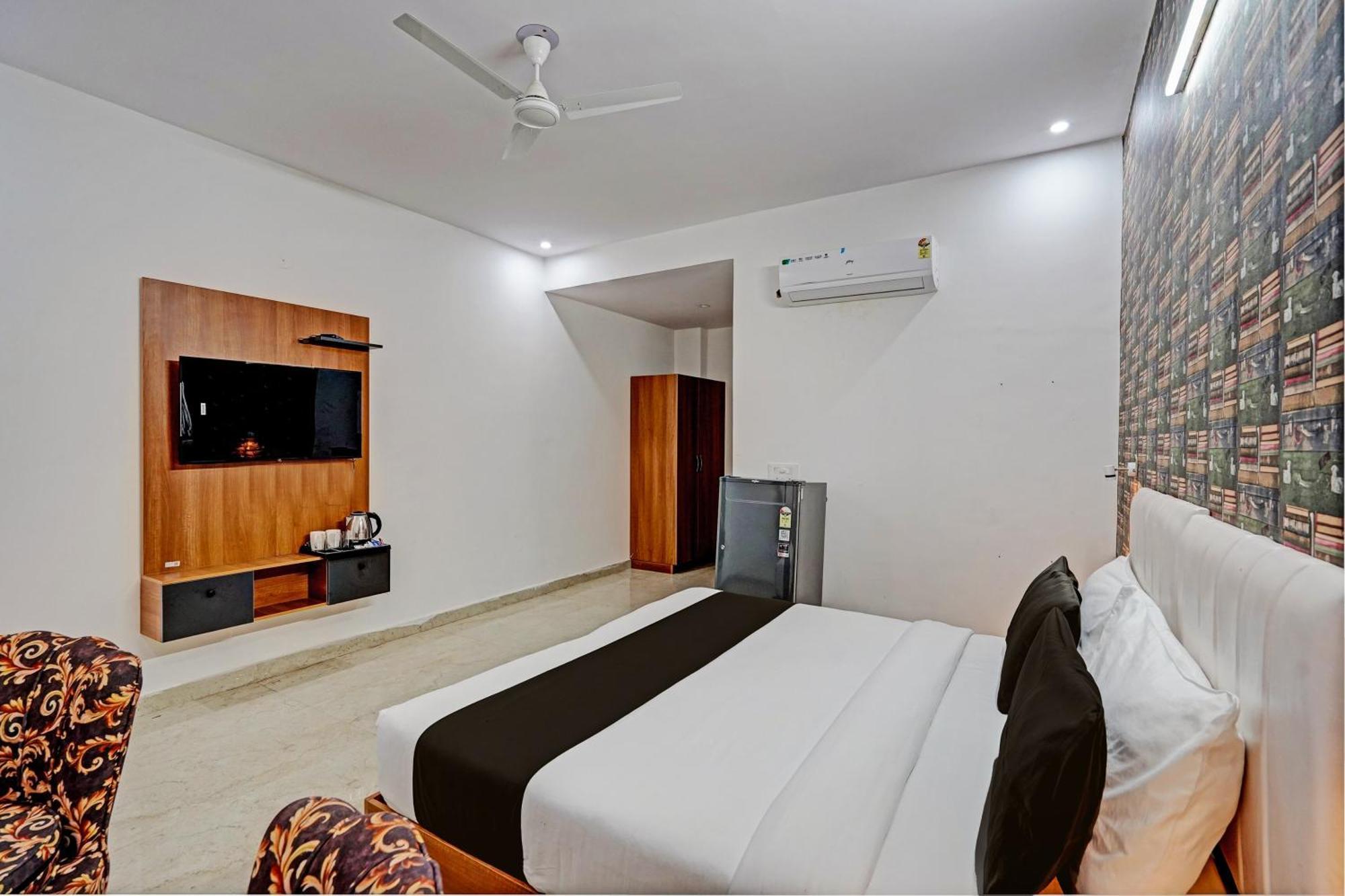 Hotel Townhouse Akshay