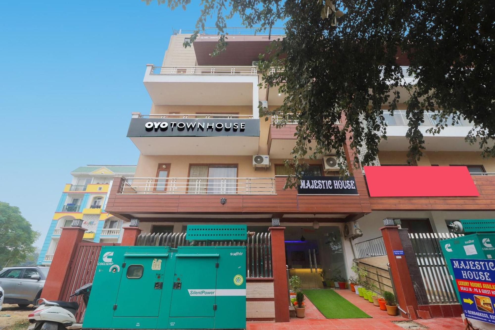 Hotel Collection O Majestic Gurgaon