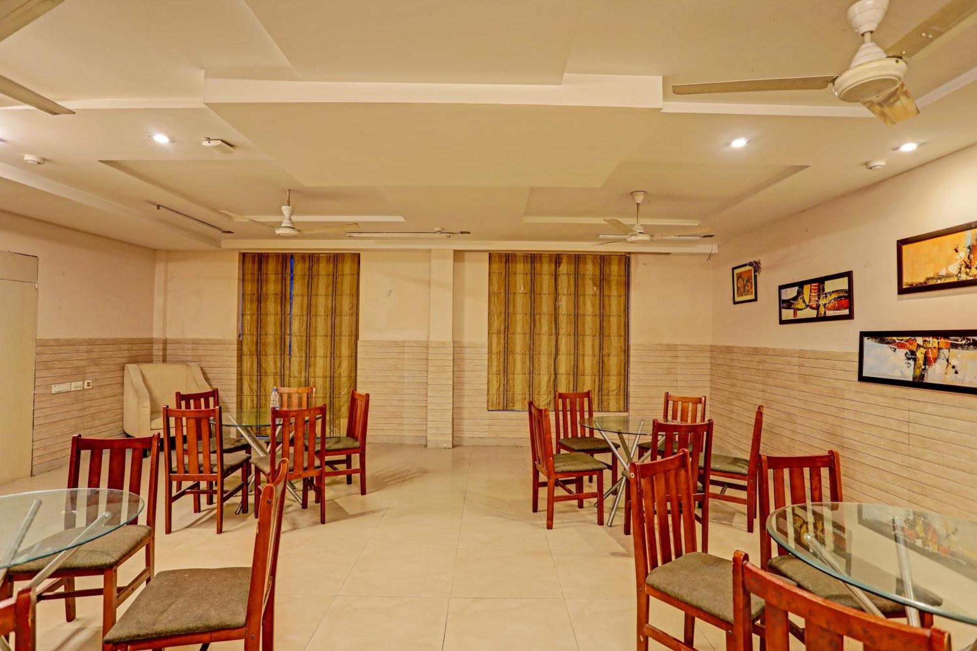 Hotel Townhouse Tipsyy 16 Gurgaon