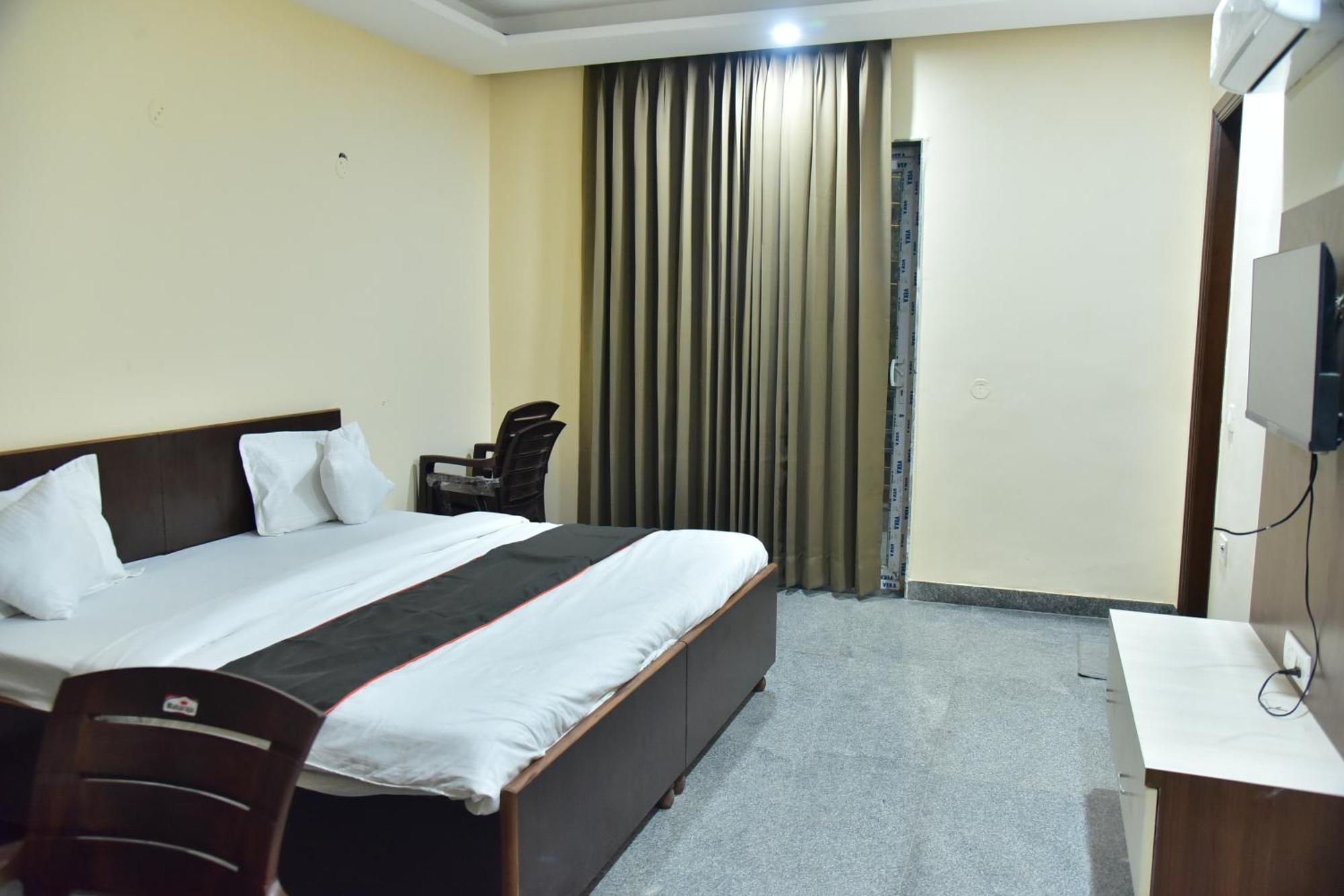 Hotel Wedlock Medanta Gurgaon