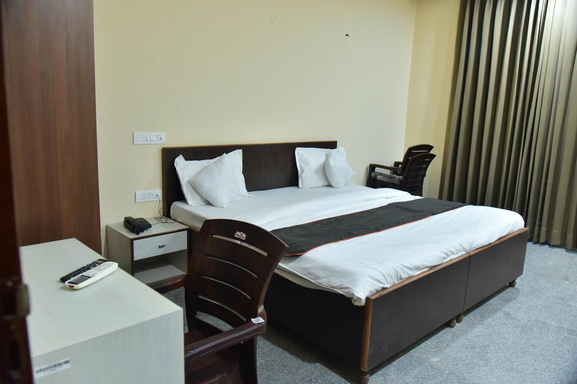 Wedlock Medanta Hotel Gurgaon