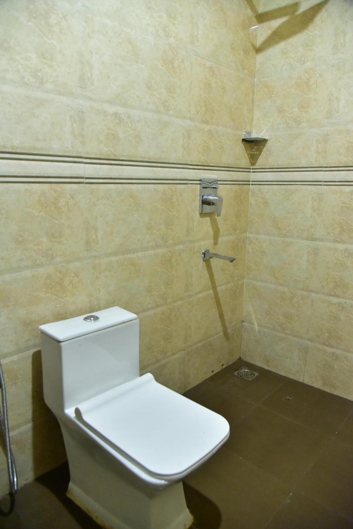 Hotel Wedlock Medanta Gurgaon