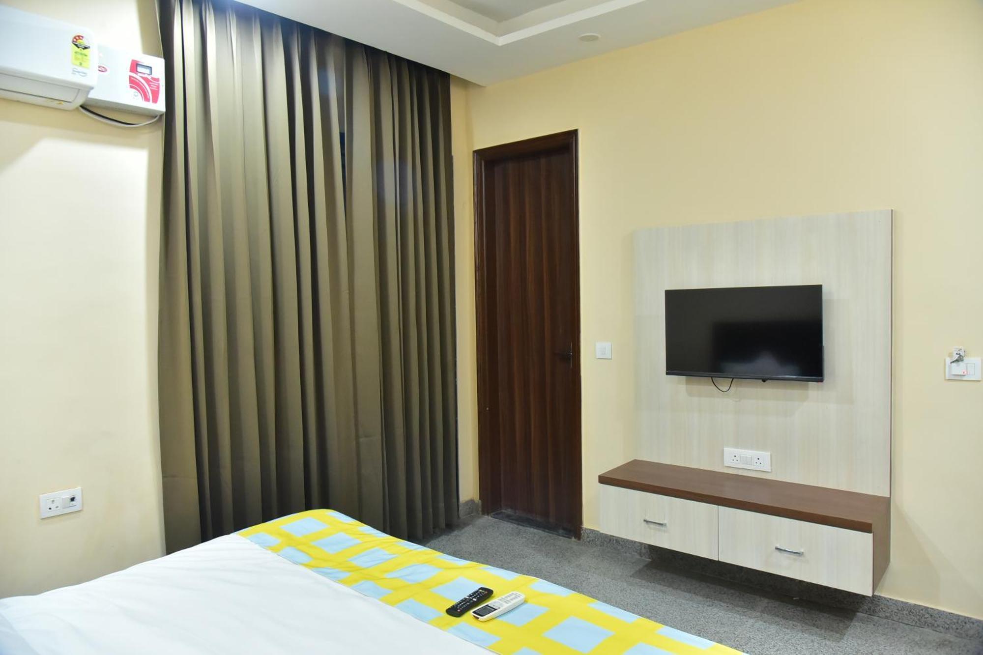 Wedlock Medanta Hotel Gurgaon