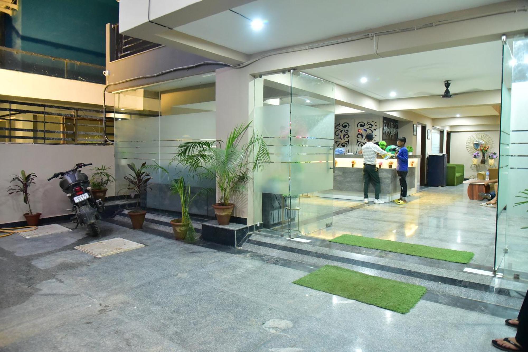 Hotel Wedlock Medanta Gurgaon