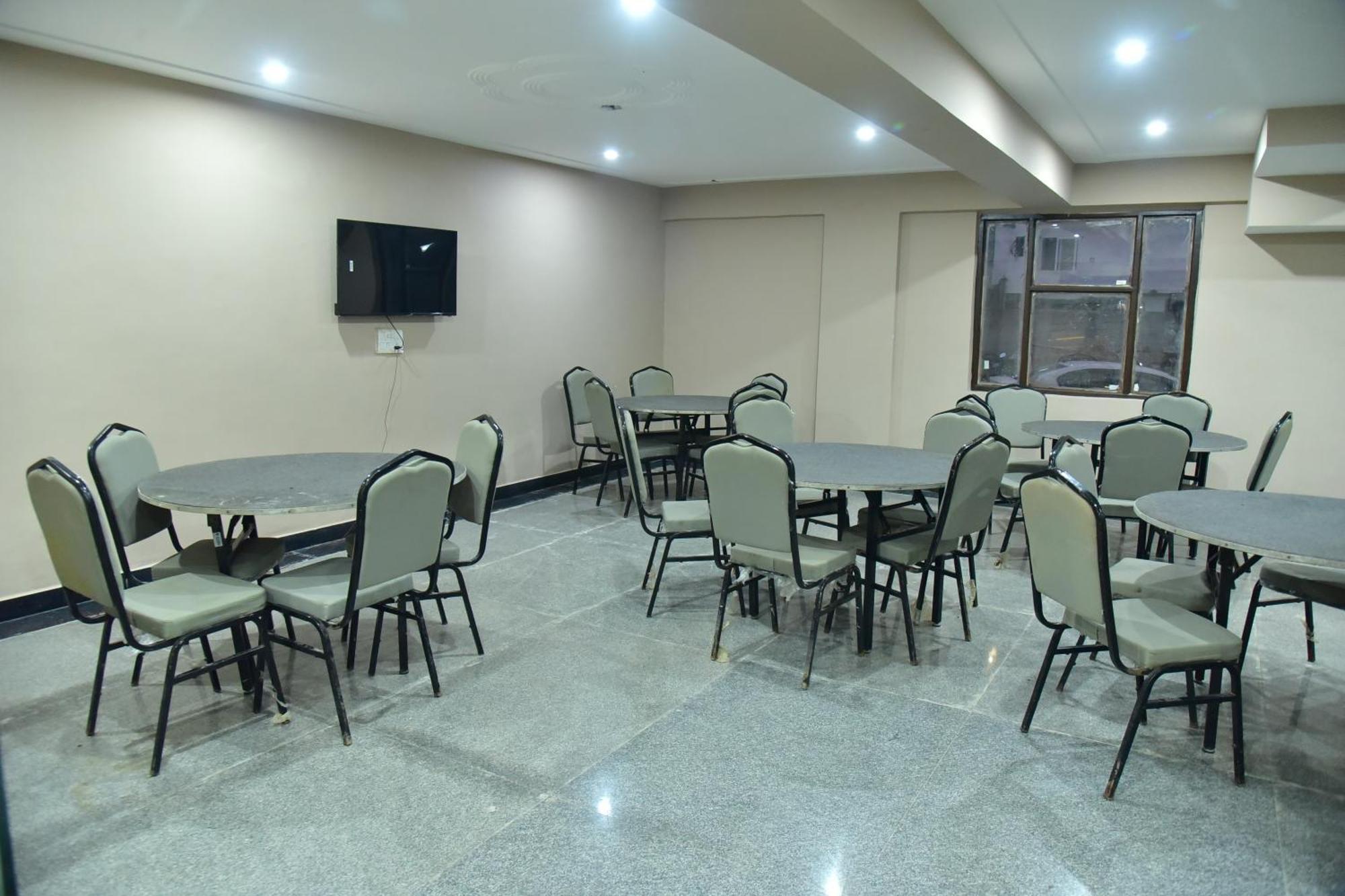 Wedlock Medanta 3* Gurgaon