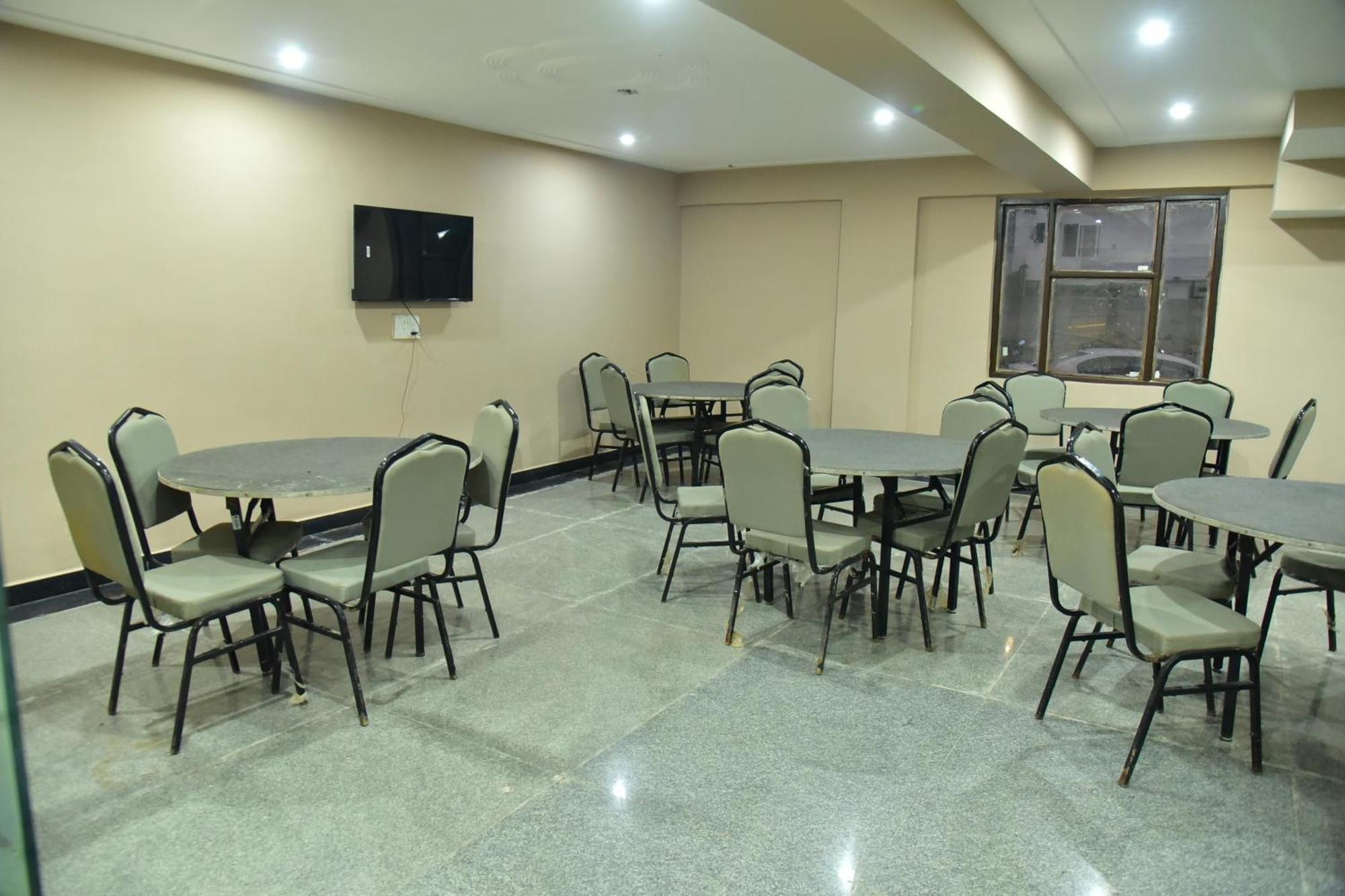 Wedlock Medanta Hotel
