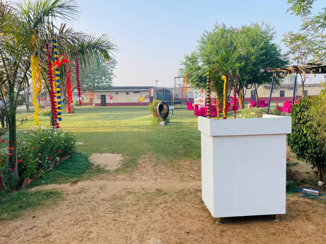 Arise Ethnic Village Gurgaon
