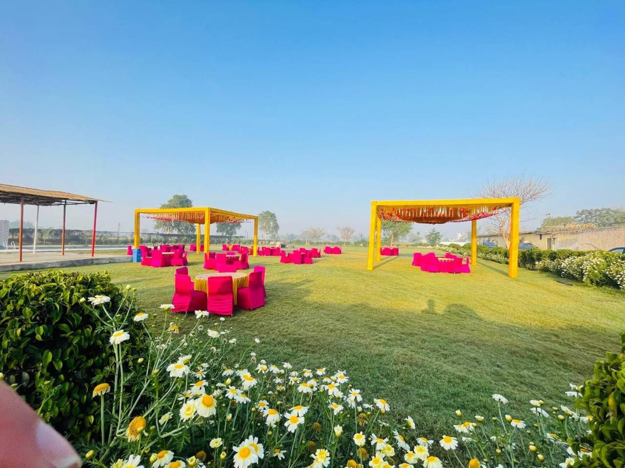 Arise Ethnic Village Hotel Gurgaon
