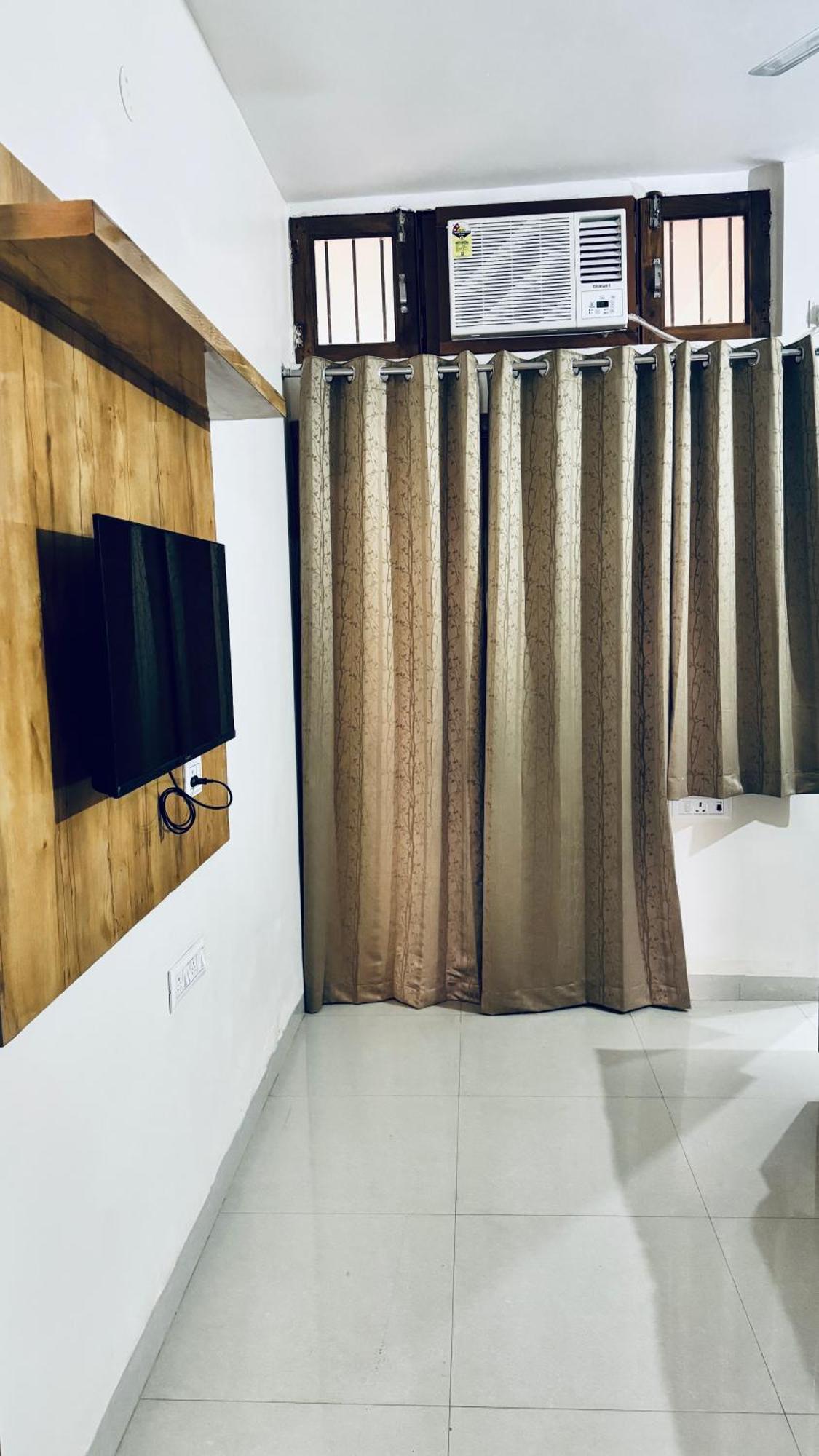 Guest house Marina Heritage & Artemis Hospital