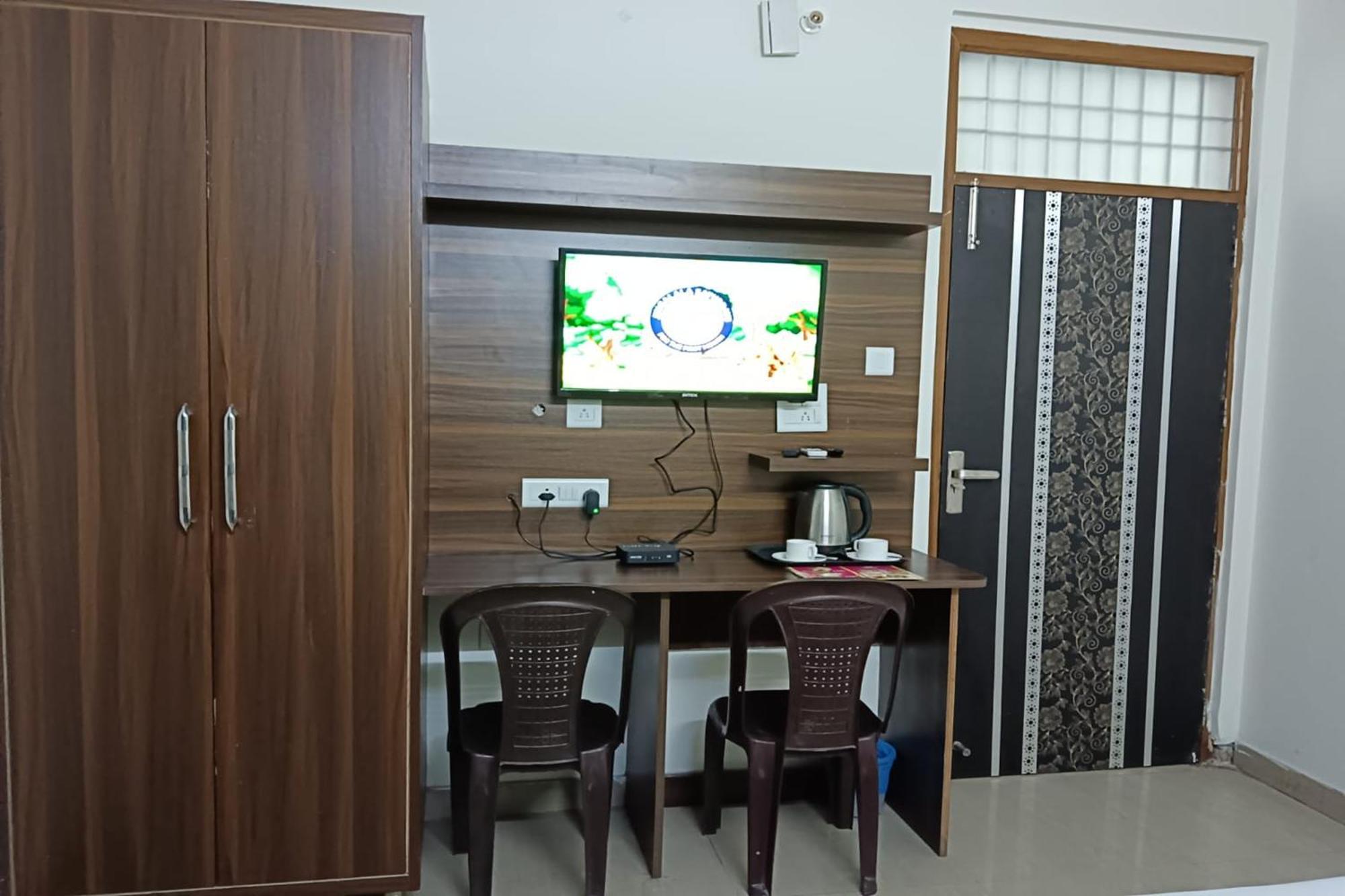 Divine 3* Gurgaon