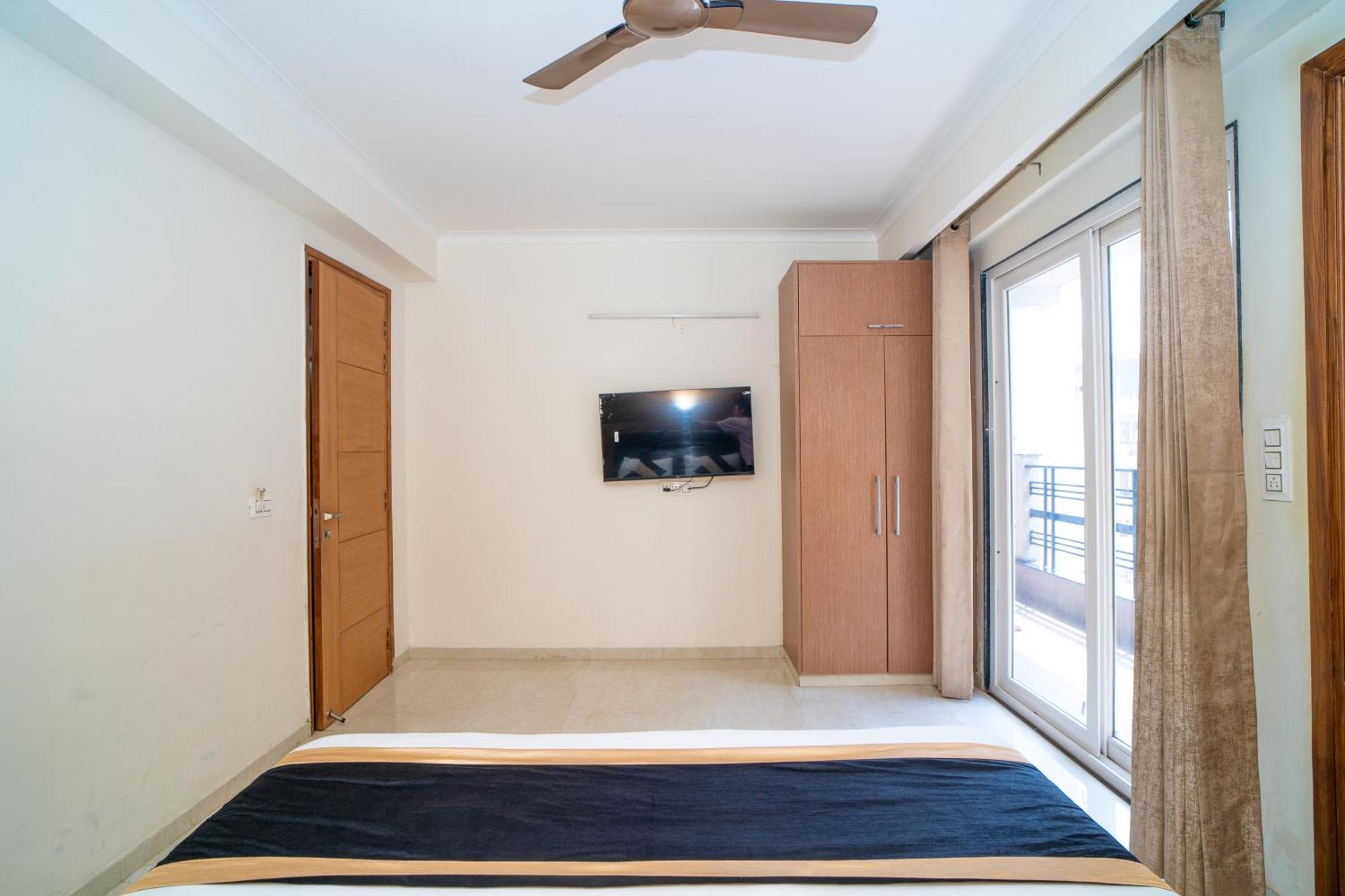 Apartment Aster Sec-39 I Fully Furnished 2bhk *