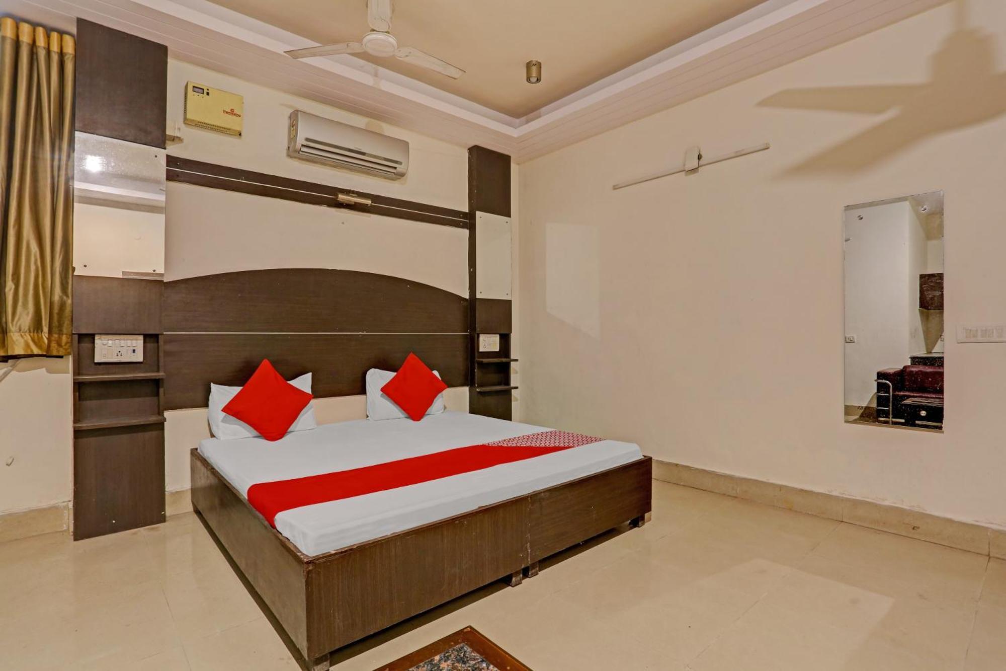 O Moonlight 3* Gurgaon