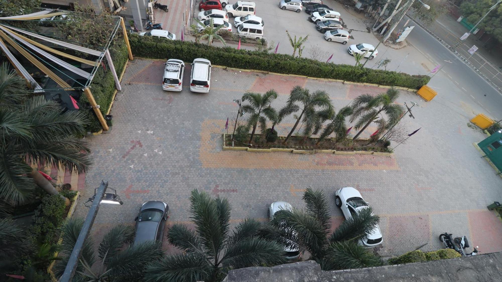 Skycity 3*
