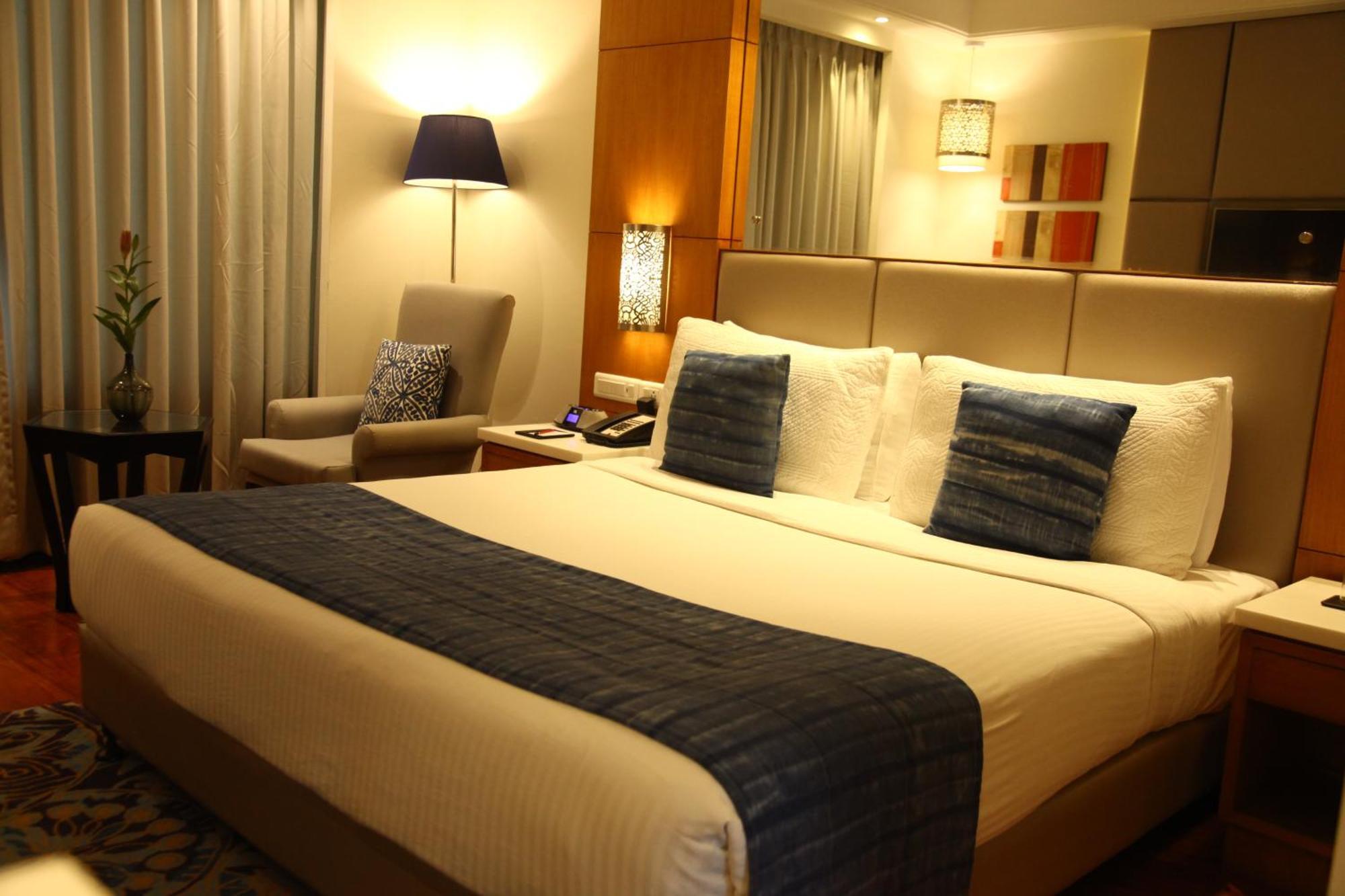 Hotel The Place Gurugram, A Member Of Radisson Individuals 4*