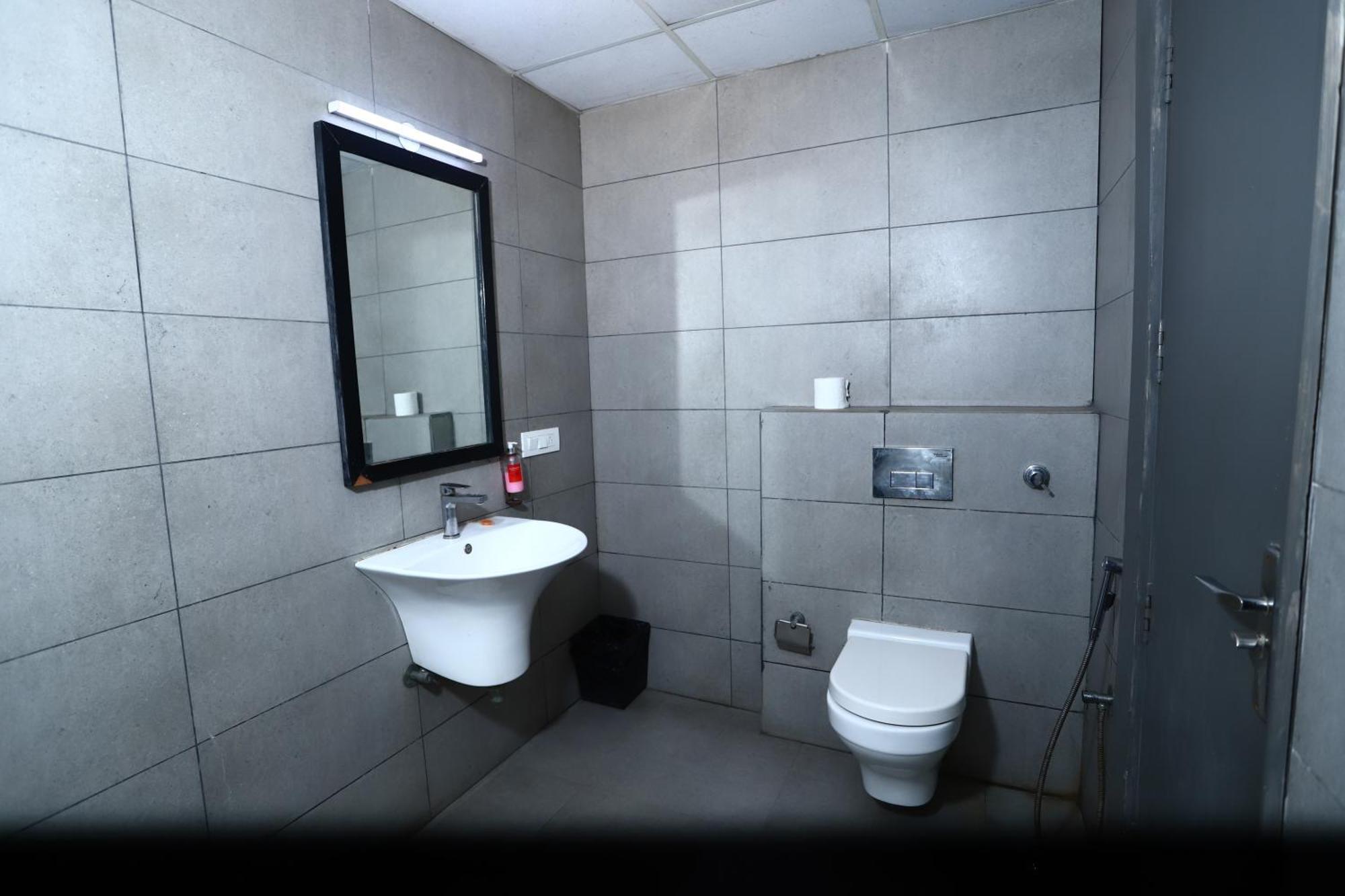 A4u Sector 45 Hotel Gurgaon