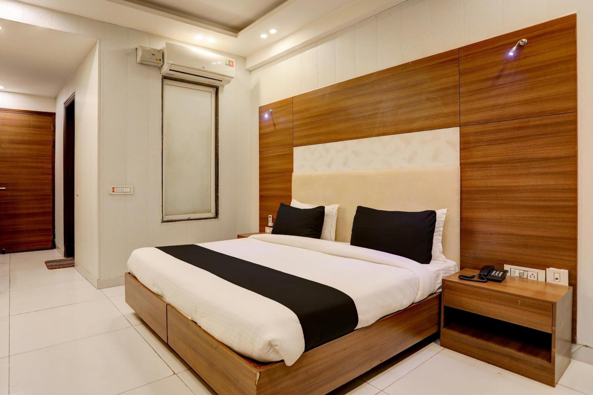 Hotel Collection O Just In Gurgaon