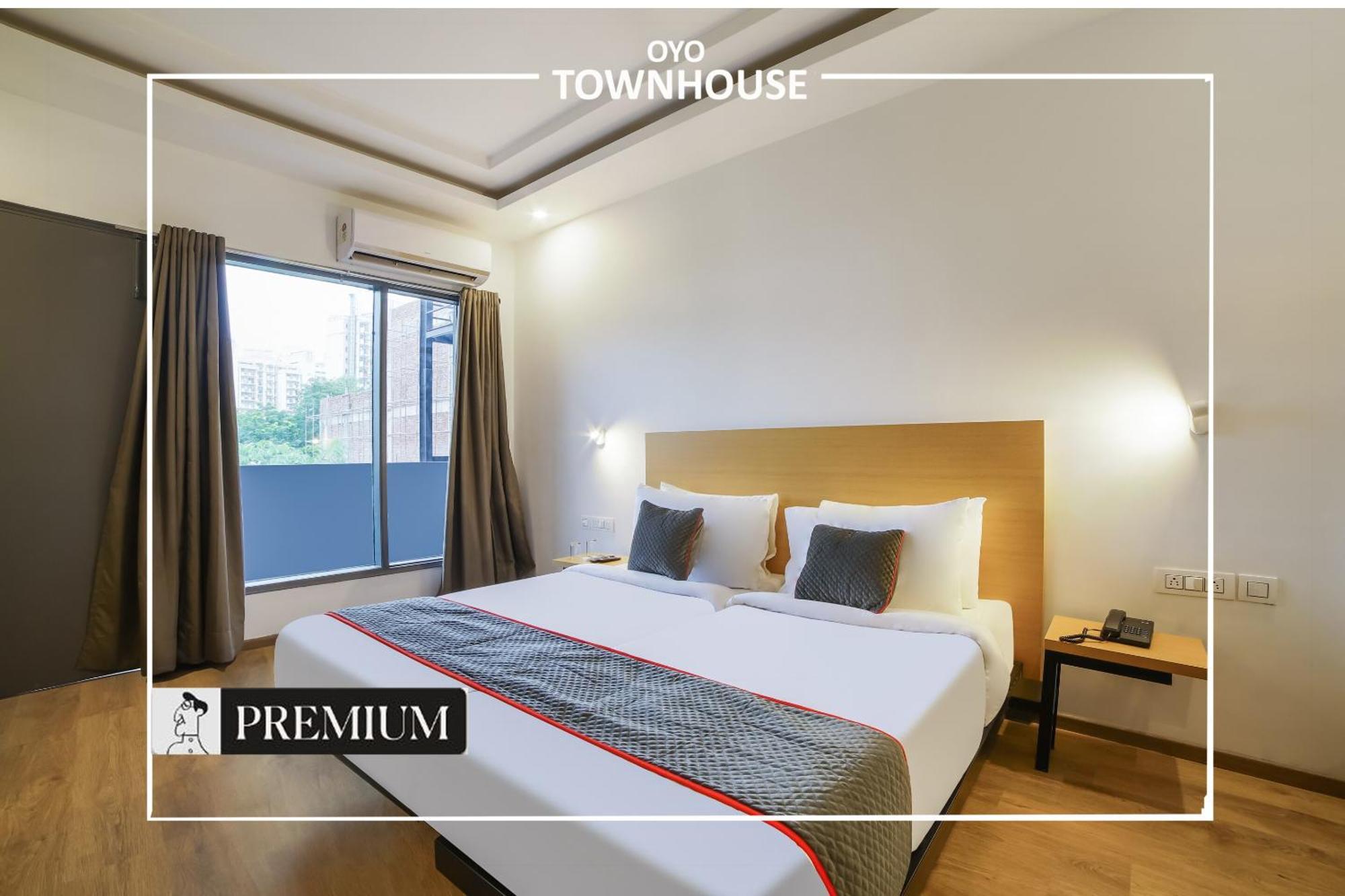 Oyo Townhouse 120 Shushant Lok Gurgaon