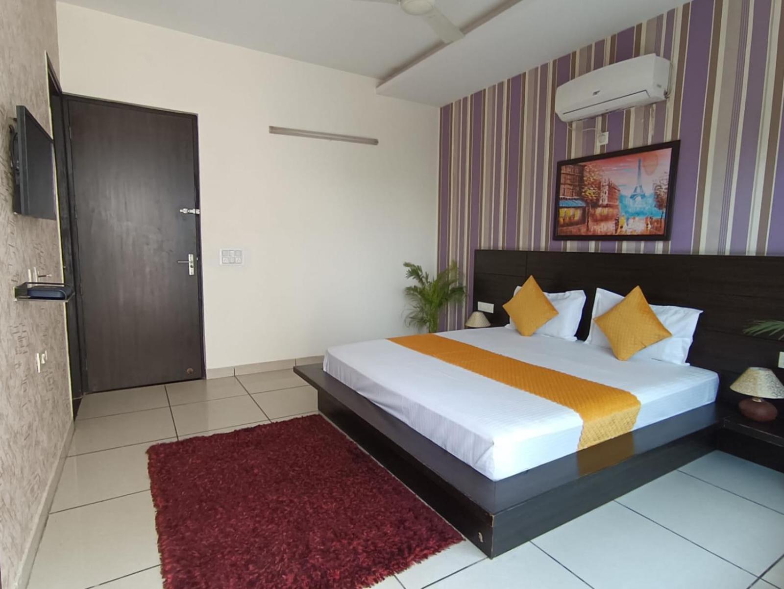 Aurabnb Homes Gurugram