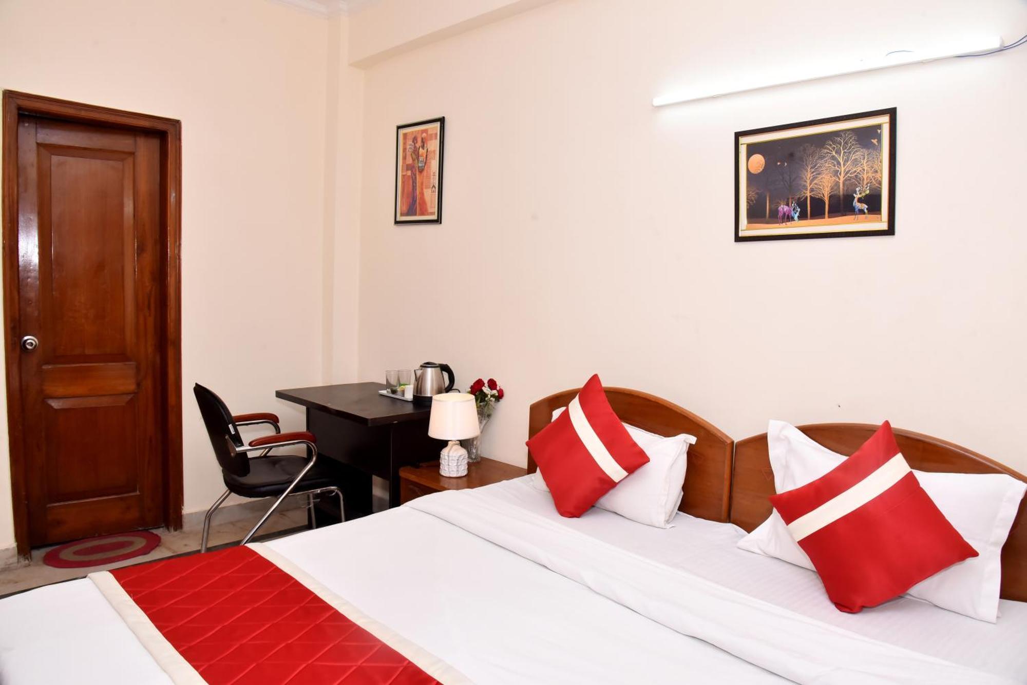 Sunshine Hotel Gurgaon