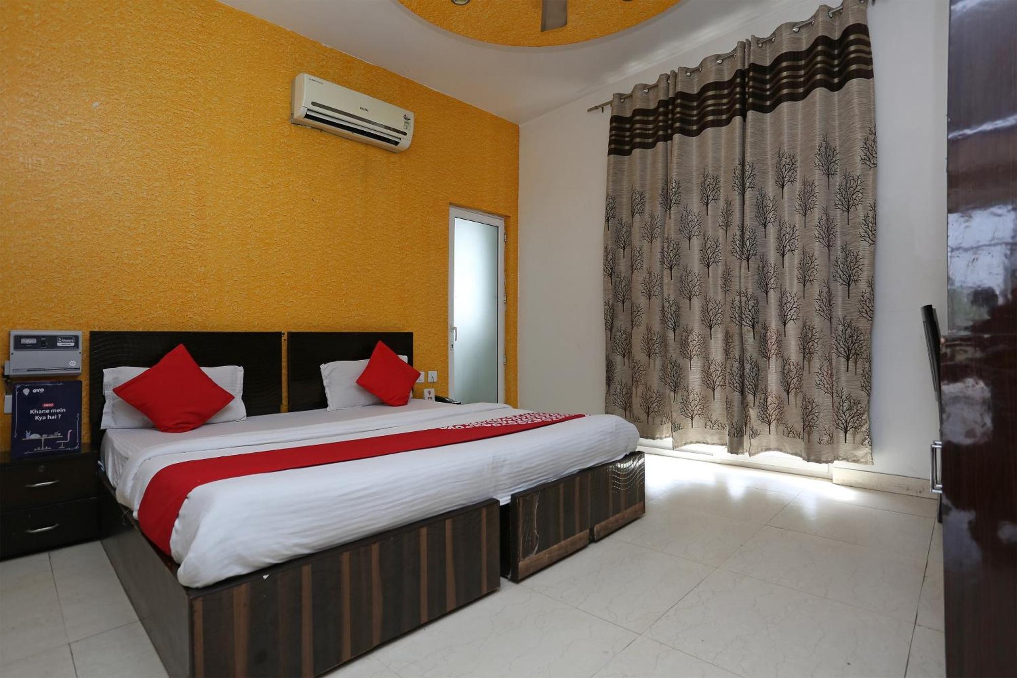Hotel Oyo 429 Kisna Residency Gurgaon