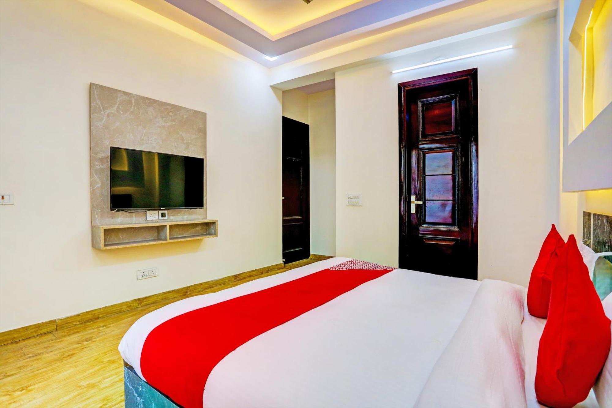 Flagship Spring Brook 3* Gurgaon