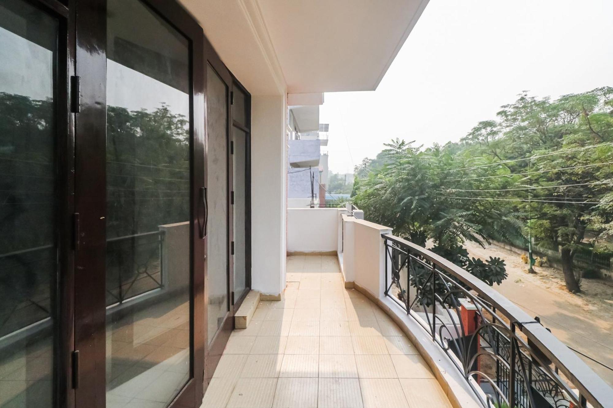 O Rajvanshi Palace Hotel Gurgaon