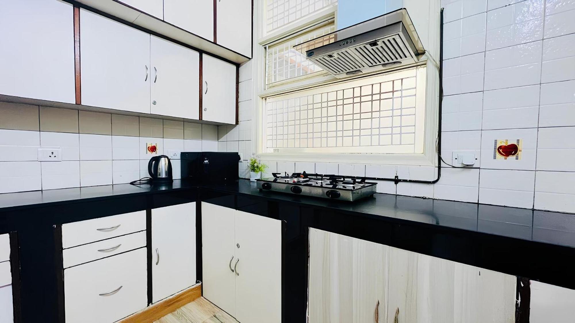 Olive Service Apartments Dlf Galleria Gurgaon * Gurgaon