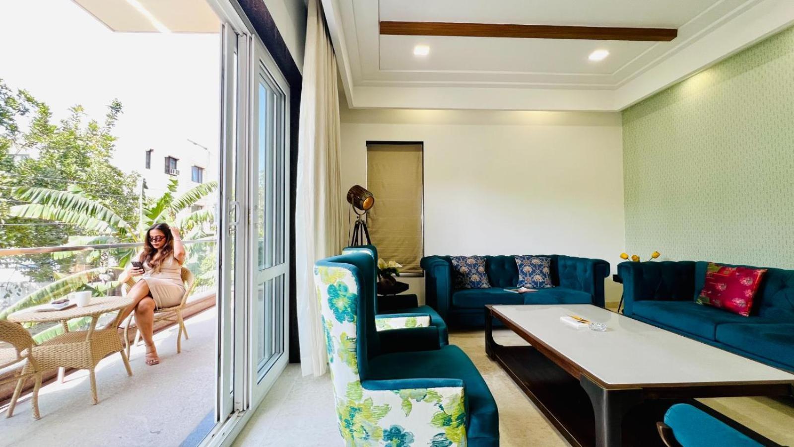 Bluo Luxury - Medicity - Balcony, Tub, Gym Tt Apartment Gurgaon