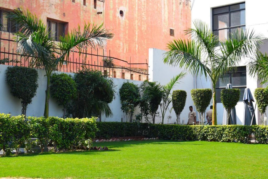 Grenville 3* Gurgaon