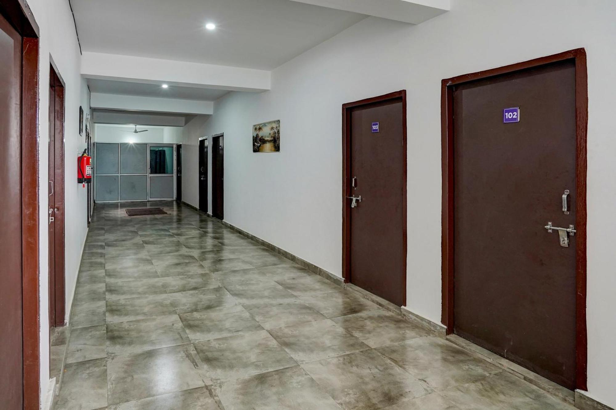 O Omi Hotel 3*